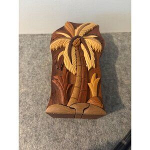 Palm Tree Puzzle Box Made In Hawaii by Island Wood Collections  7" x 4" #2957